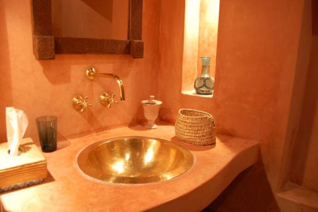 Exclusive And Stylish 4-Bedroom Riad With Plunge Pool มาร์ราเกช ภายนอก รูปภาพ