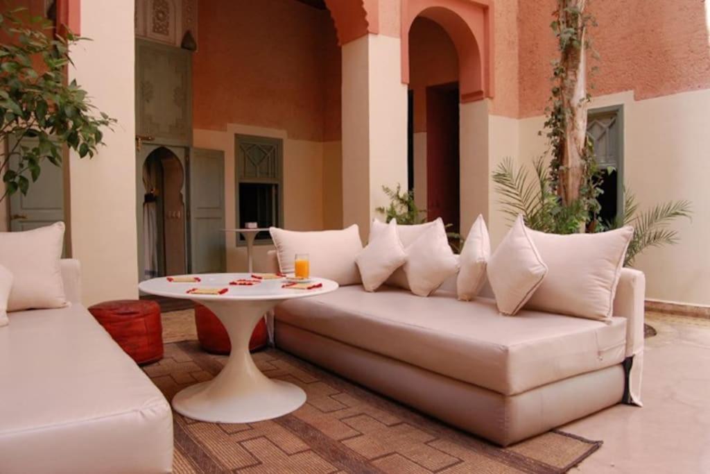 Exclusive And Stylish 4-Bedroom Riad With Plunge Pool มาร์ราเกช ภายนอก รูปภาพ