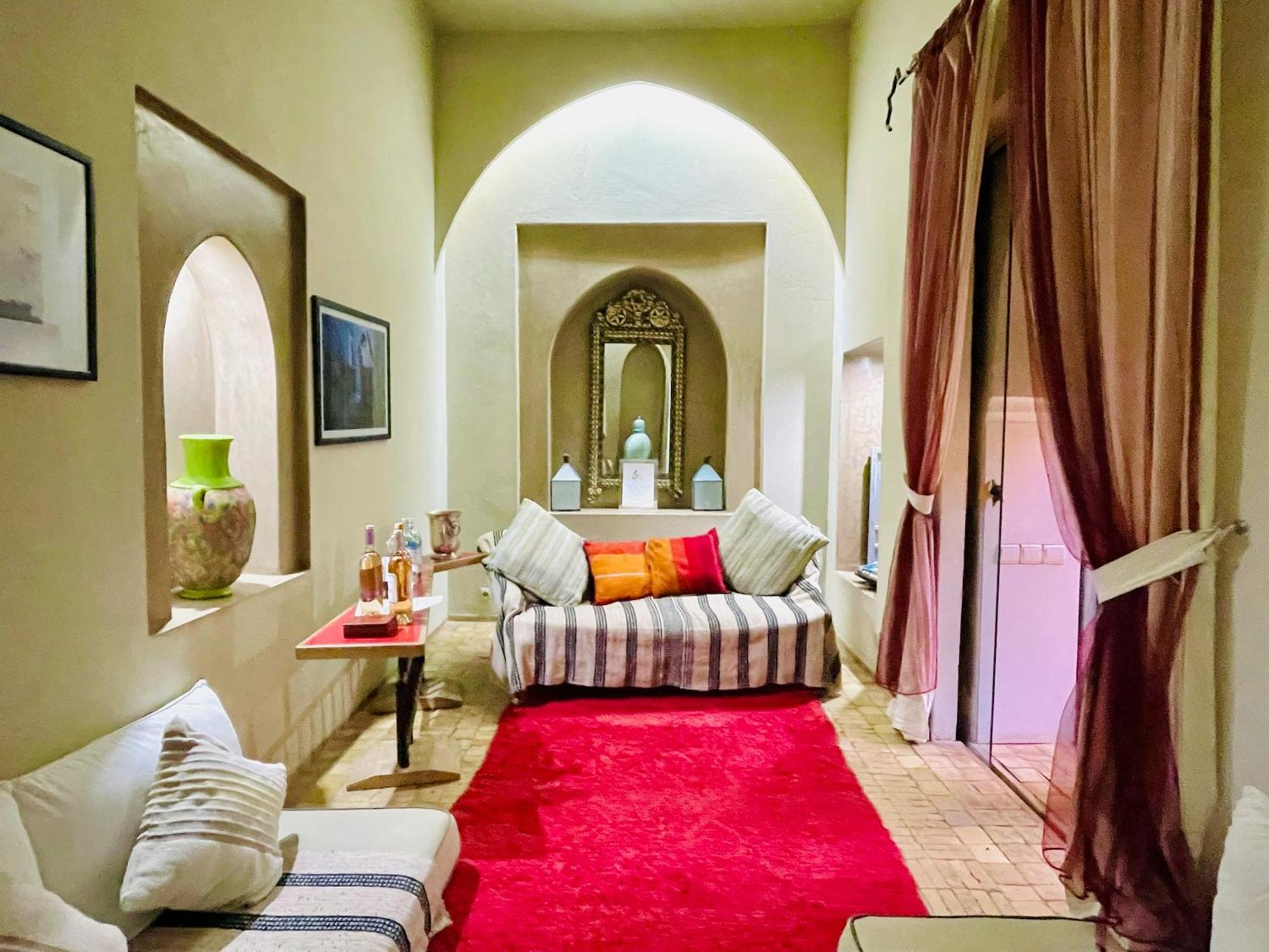 Exclusive And Stylish 4-Bedroom Riad With Plunge Pool มาร์ราเกช ภายนอก รูปภาพ